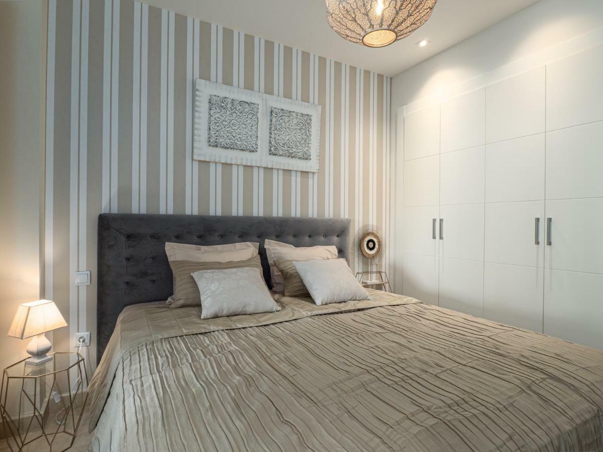 Amazing Two Bedroom Apartment In Los Flamingos, Marbella Estepona Eksteriør bilde