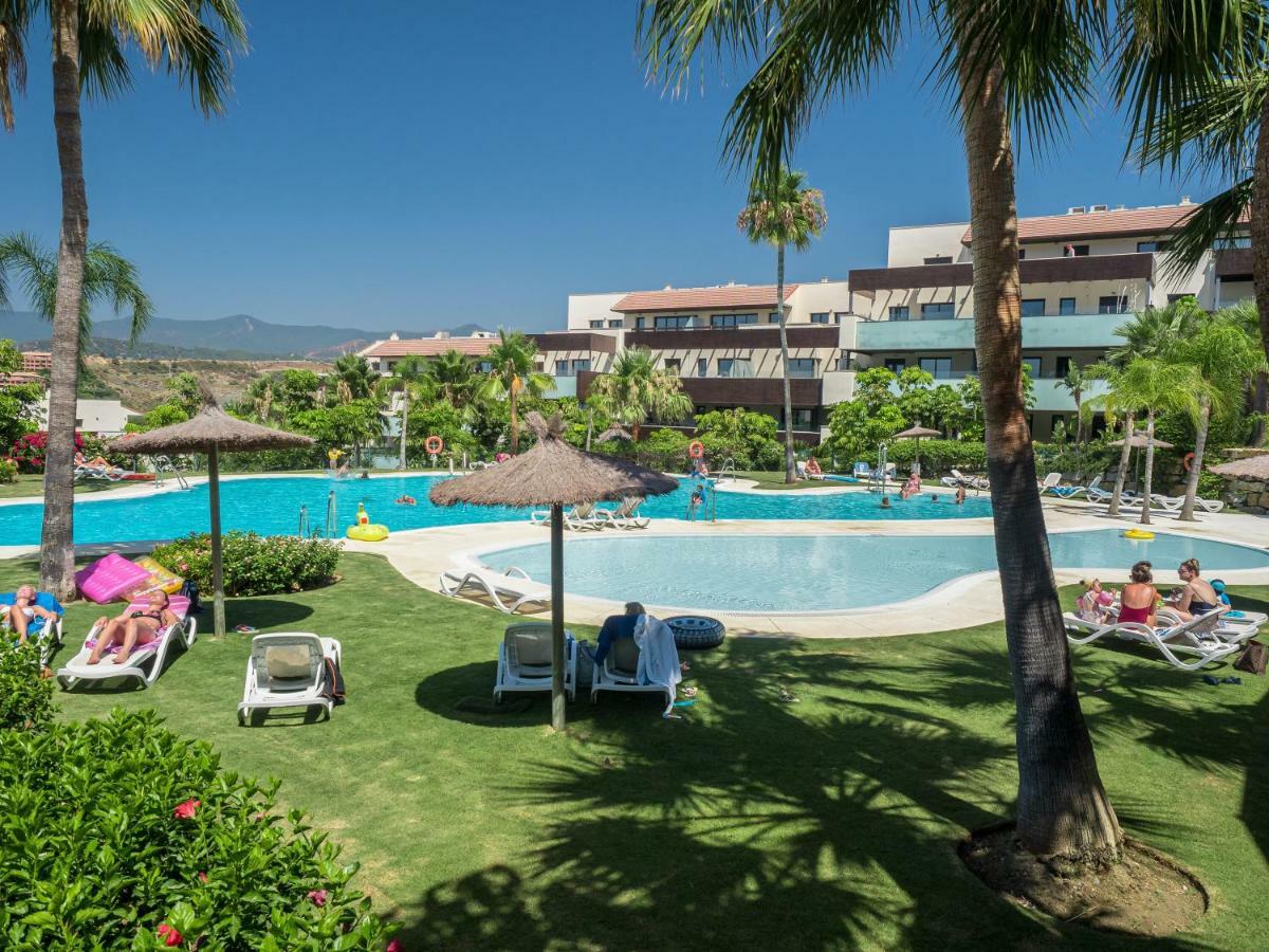 Amazing Two Bedroom Apartment In Los Flamingos, Marbella Estepona Eksteriør bilde